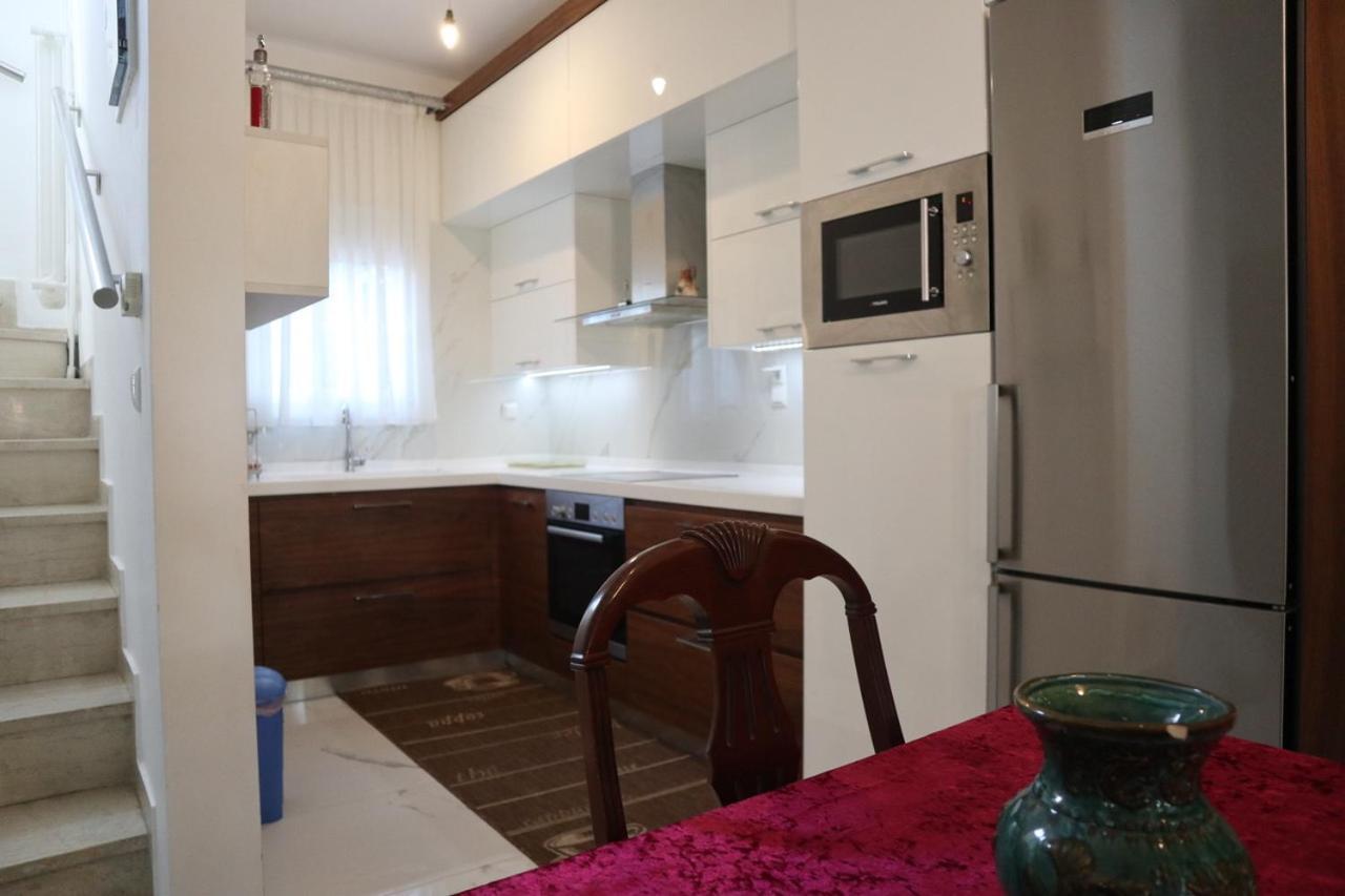 Apartments Bela Palaiontsiflikion Bagian luar foto